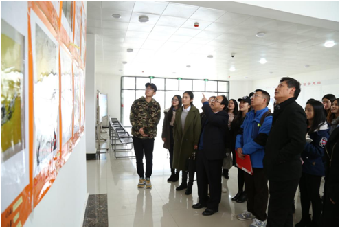 校党委副书记张鹏程对获奖廉政文化作品点评